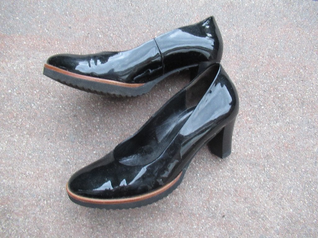 DAMESSCHOENEN hoge hak zwart lak nieuw maat 4,5 Gabor € 25, Kleding | Dames, Schoenen, Zwart, Gabor, Nieuw, Ophalen of Verzenden