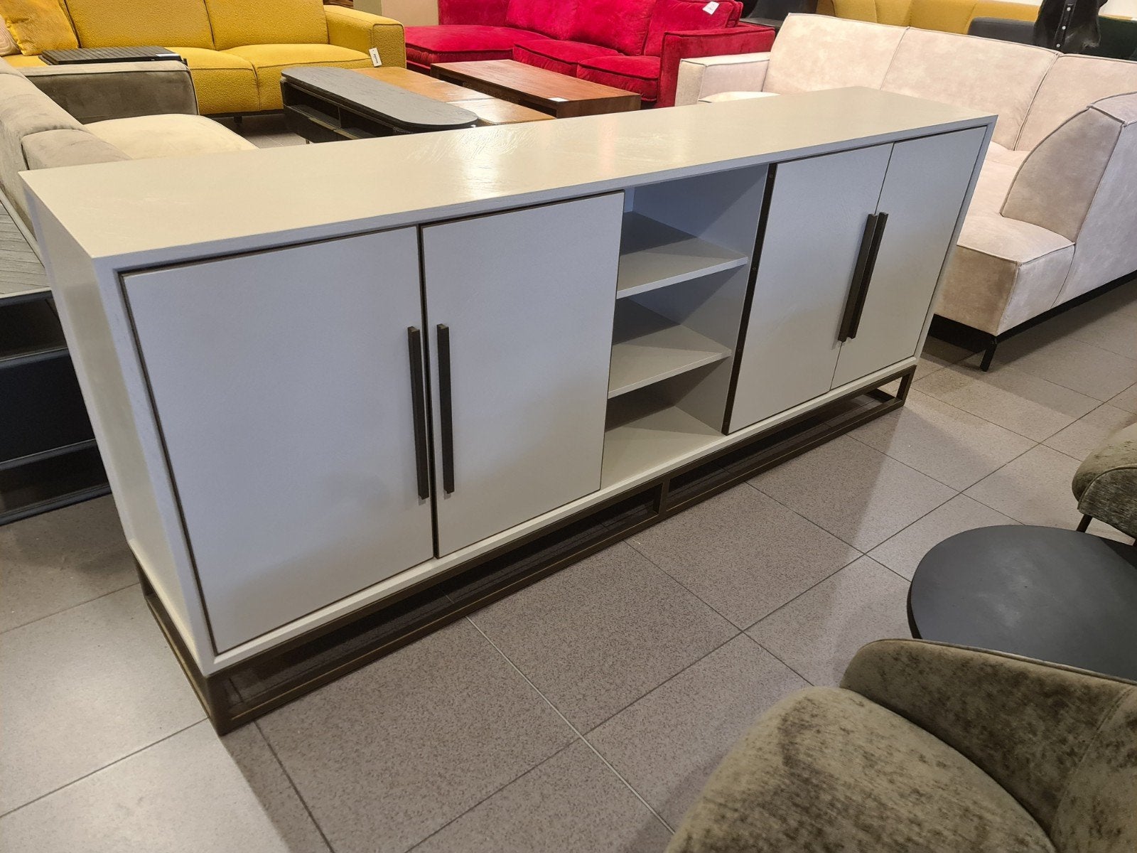 Nieuwe Richmond whitebone brass dressoir verona grey €1.299, Ophalen, Hout, Meerkleurig, Nieuw