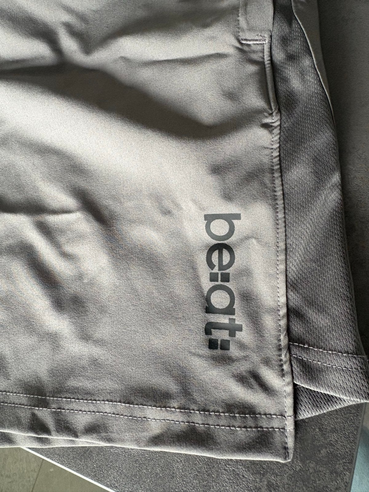 BE:AT! Jim Sport Short 2 in 1 Grijs Maat L Nieuw, Ophalen of Verzenden, Nieuw