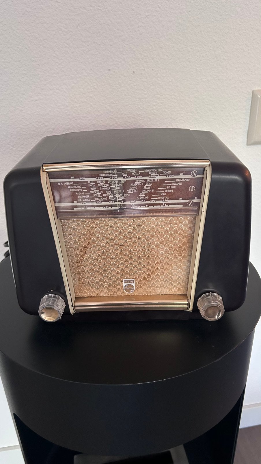 Philips radio bakeliet BX300U, Ophalen of Verzenden