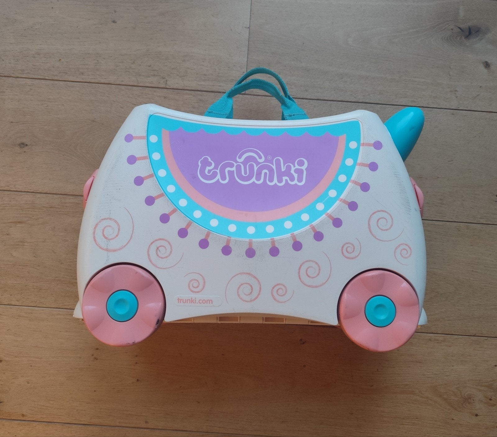 Trunki Lama/alpaca koffer met defect klipje draagband, Ophalen of Verzenden, Gebruikt