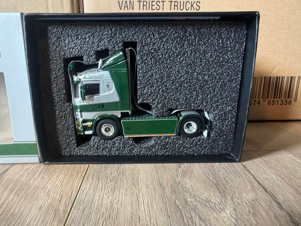 Scania WSI 1:50 Van Triest Veevoeders, Ophalen of Verzenden, Nieuw, Bus of Vrachtwagen, Overige merken