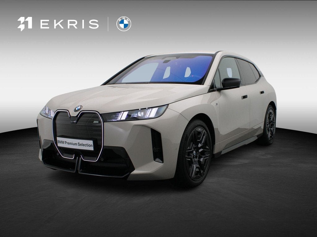 BMW iX xDrive M70 112 kWh M Sportpakket Pro | Trekhaak | Sto