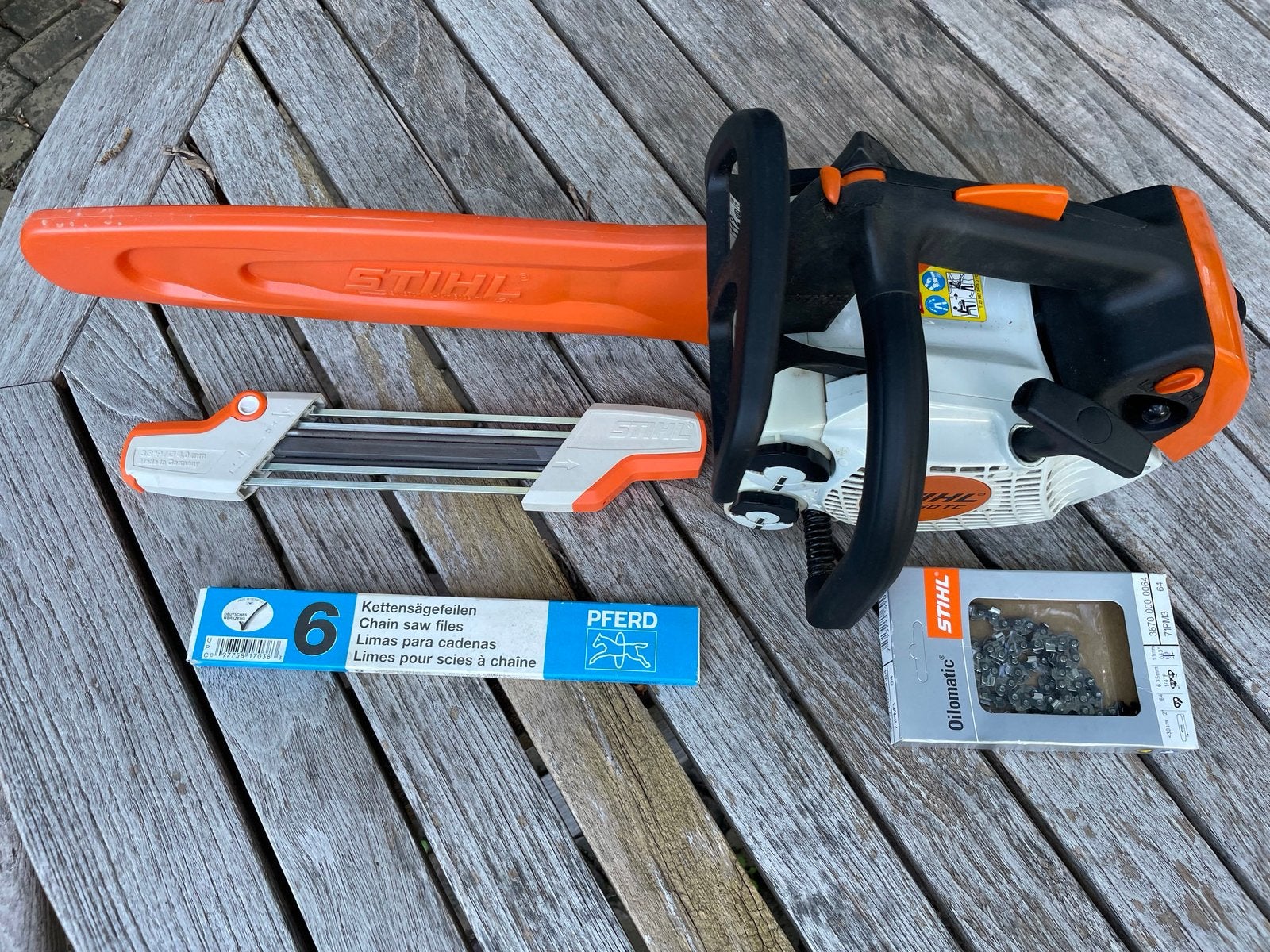 STIHL kettingzaag MS 150 TC In nieuwstaat, Ophalen, Zo goed als nieuw