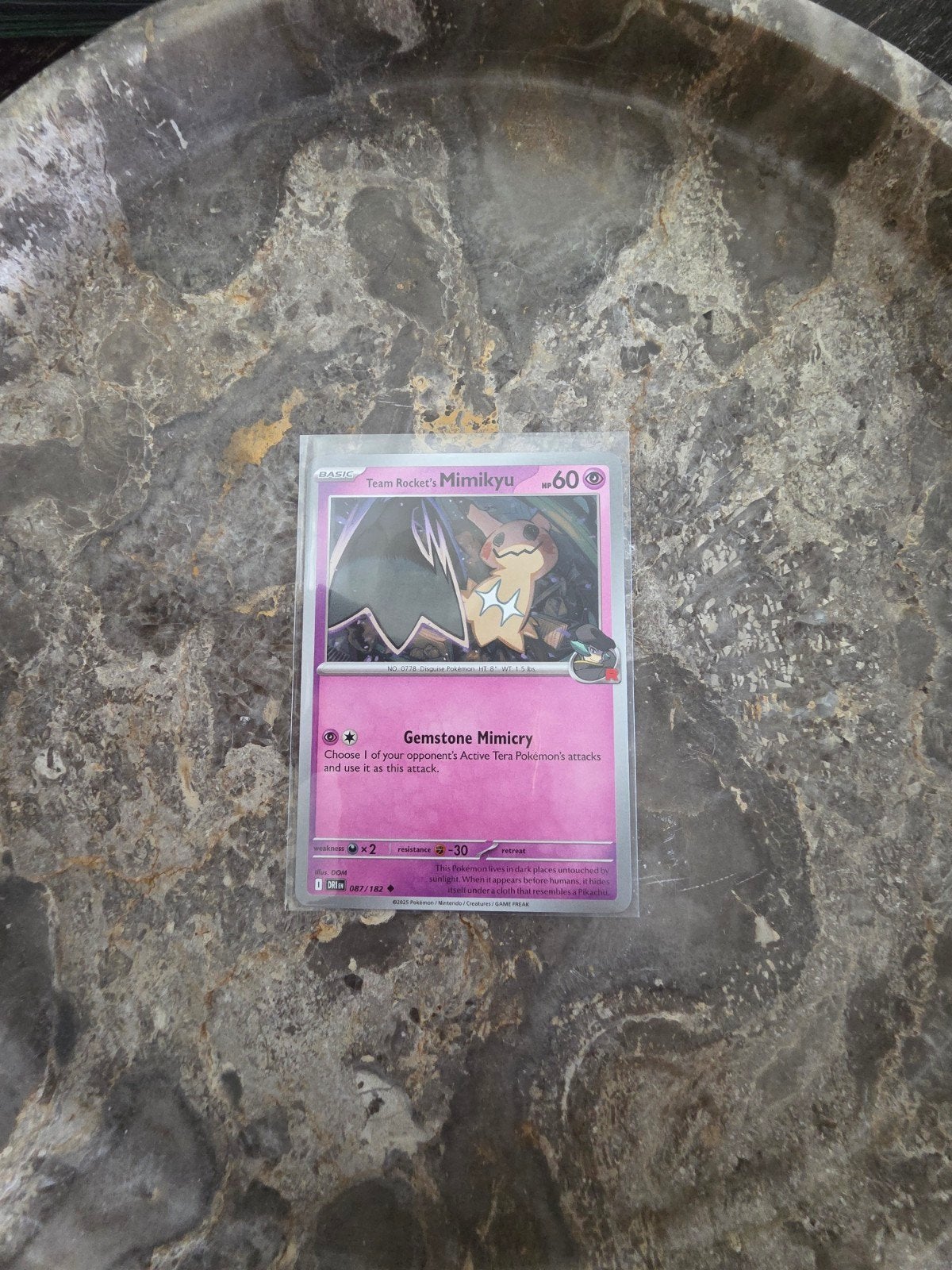 Pokémon kaarten: Mimikyu Holo, pichu, koffing., Ophalen of Verzenden