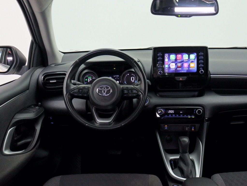 Toyota Yaris 1.5 Hybrid Dynamic | Trekhaak | Dealer onderhou, Dealer onderhouden, Gebruikt, 450 kg, 1490 cc