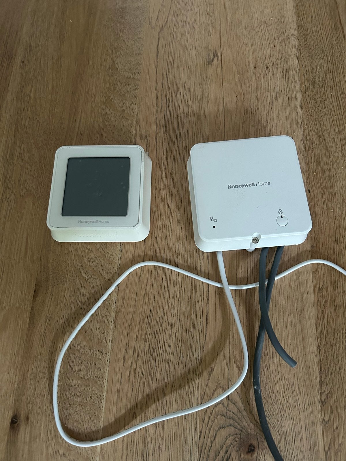 Honeywell Home Slimme Thermostaat Set, Doe-het-zelf en Verbouw, Ophalen of Verzenden, Slimme thermostaat, Gebruikt