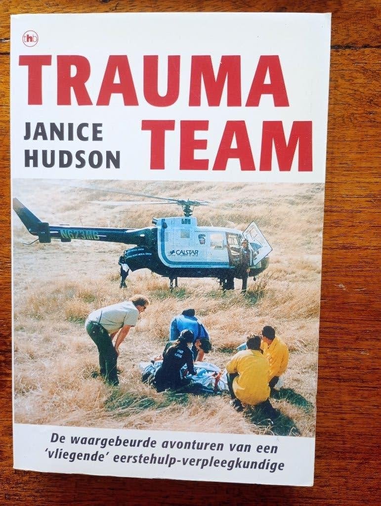 Trauma Team, Boeken, Ophalen of Verzenden, Gelezen