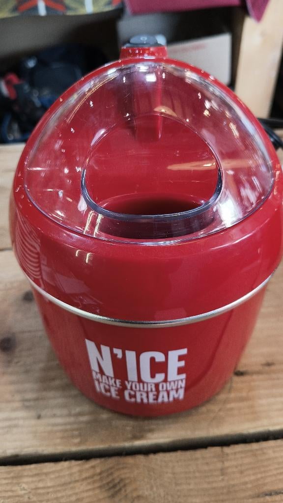 N'ICE softijsmachine met accessoires, Ophalen of Verzenden, Zo goed als nieuw, Koelelement