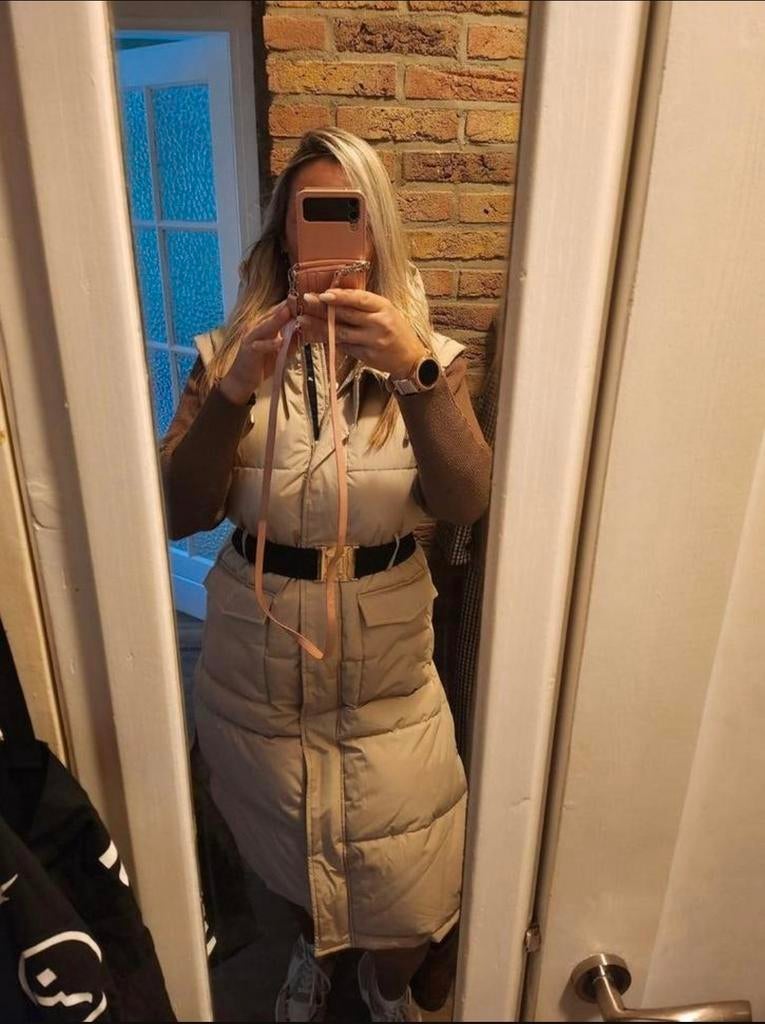 Nikkie Plessen Erda Long Puffer Jas Hummus (Khaki), Maat 38/40 (M), Beige, Ophalen of Verzenden, Zo goed als nieuw