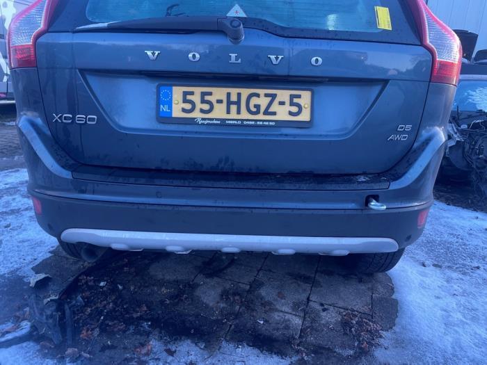 Achterbumper van een Volvo XC60 (466), Auto-onderdelen, Carrosserie en Plaatwerk, Gebruikt, -, -, Ophalen of Verzenden