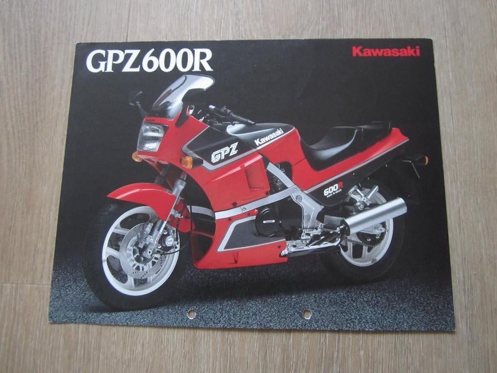 Kawasaki GPZ 600 R brochure folder 1987 ?, Motoren, Handleidingen en Instructieboekjes, Kawasaki, Ophalen of Verzenden