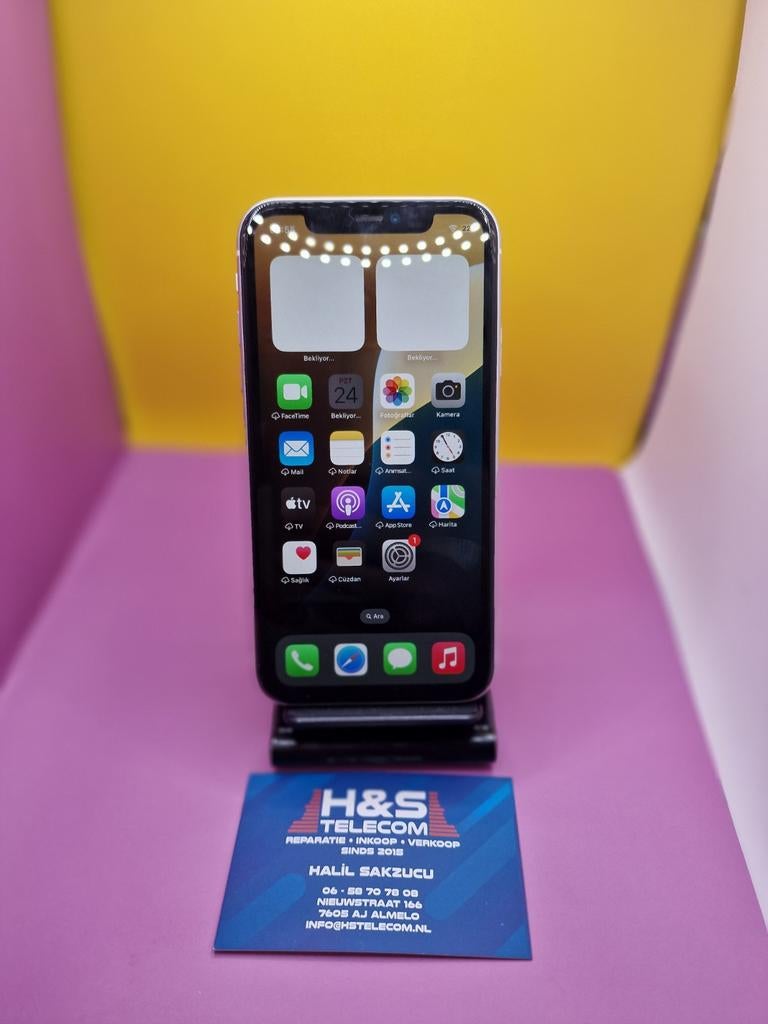 iPhone 11 64 gb wit 2 jaar garantie alles orgineel