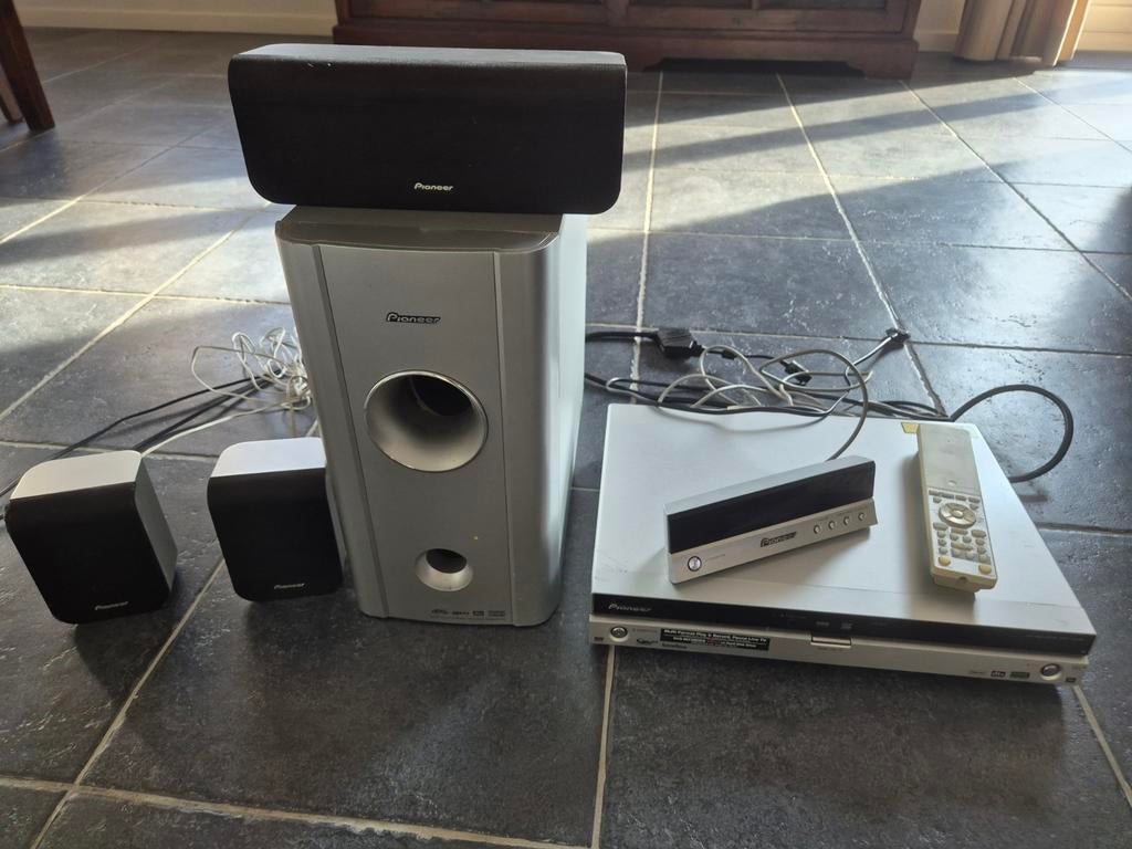 Pioneer DVD-recorder DVR 640H met surround systeem, Ophalen, Gebruikt, Harddiskrecorder, Met dvd-recorder