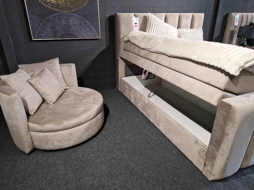 Foto 3 van Voorraad | Luxe Velvet Boxsprings Met Opbergruimte - Utrecht