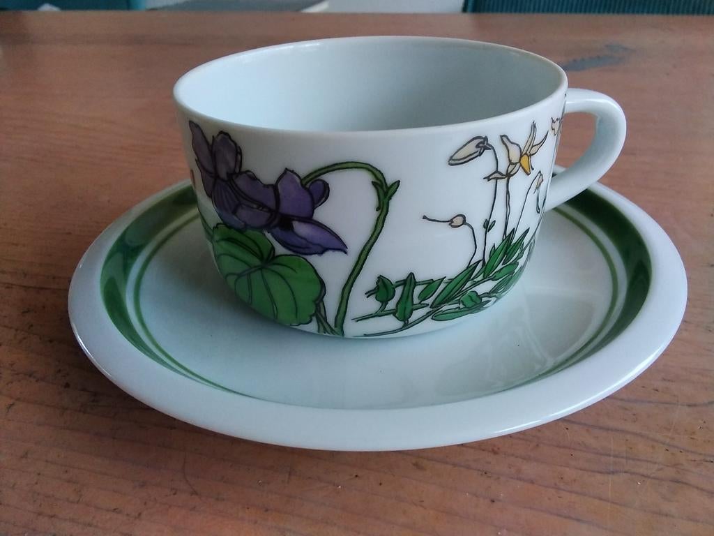 3x Ikea Midsommar kop en schotel vintage, Antiek en Kunst, Antiek | Servies los, Verzenden