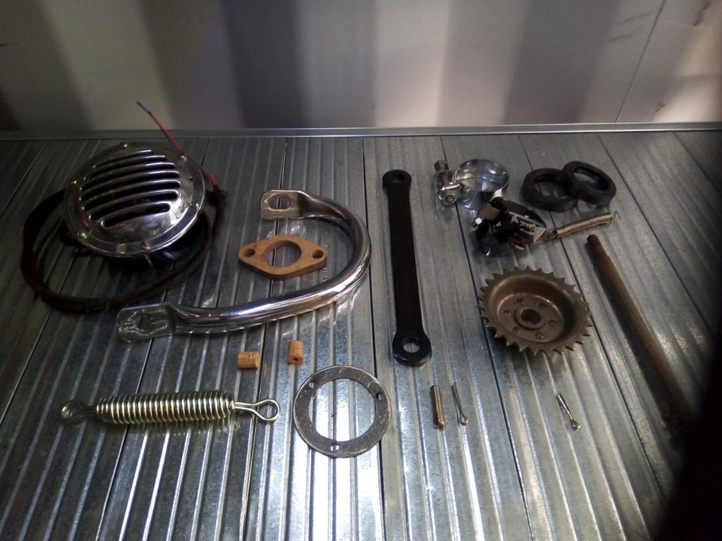 BSA parts lot, Ophalen