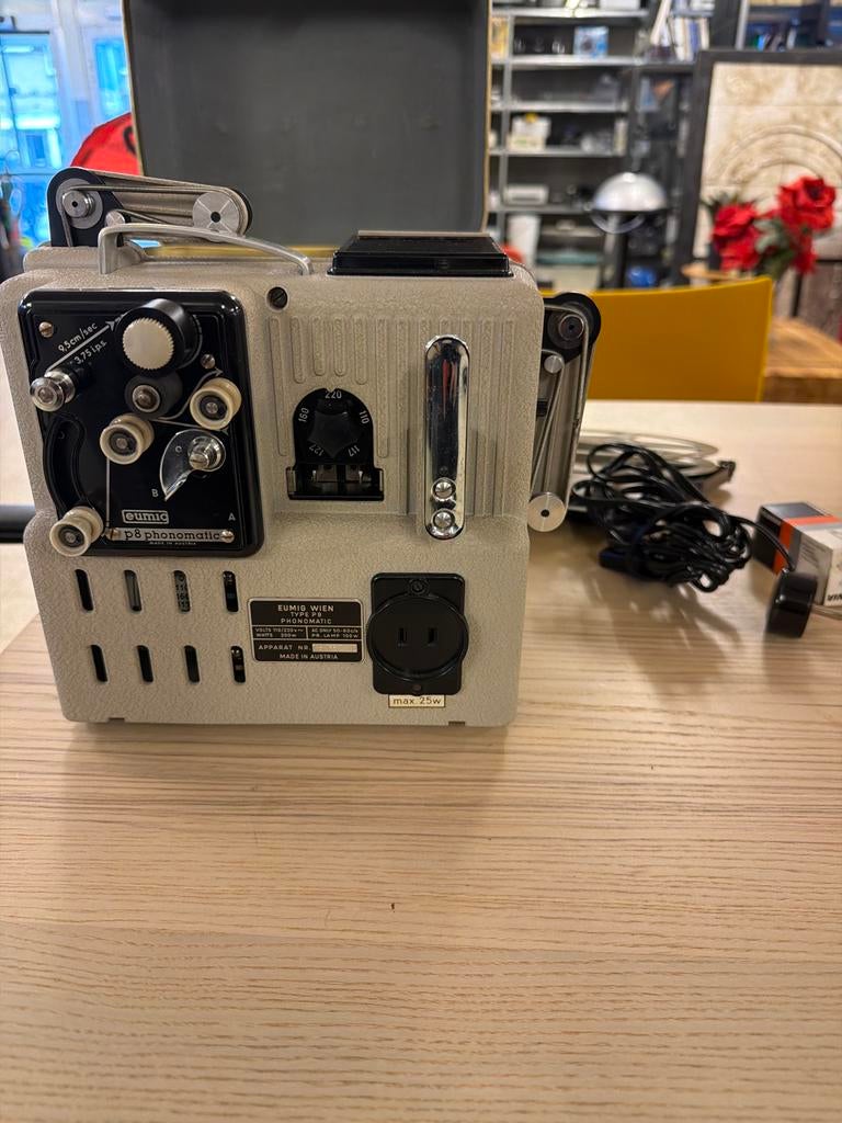Vintage Eumig P8 Phonomatic 8mm Film Projector, Ophalen, Gebruikt, Kingloop, Kingloop
