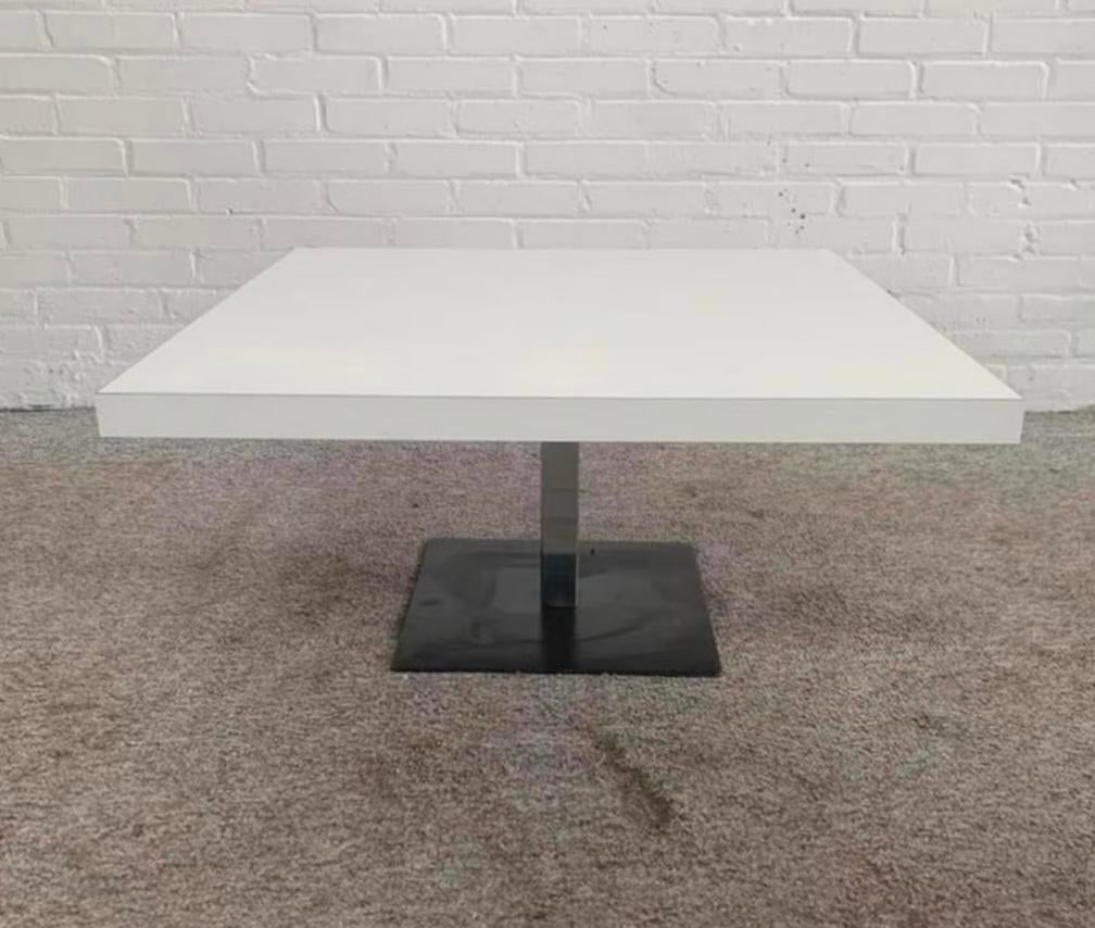Tafel mooie Vintage Artifort wit formica salontafel jaren 60, Ophalen of Verzenden