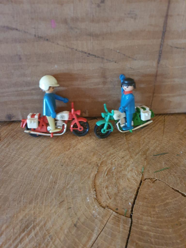 Twee Playmobil Motorfietsen met Figuren, Ophalen of Verzenden, Gebruikt, Jongen of Meisje