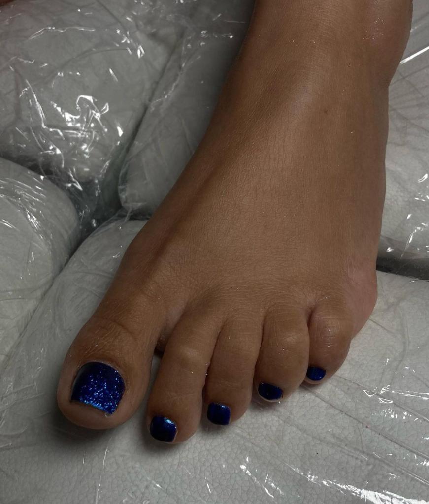 Manicure & pedicure Almere Stad, Nagels lakken
