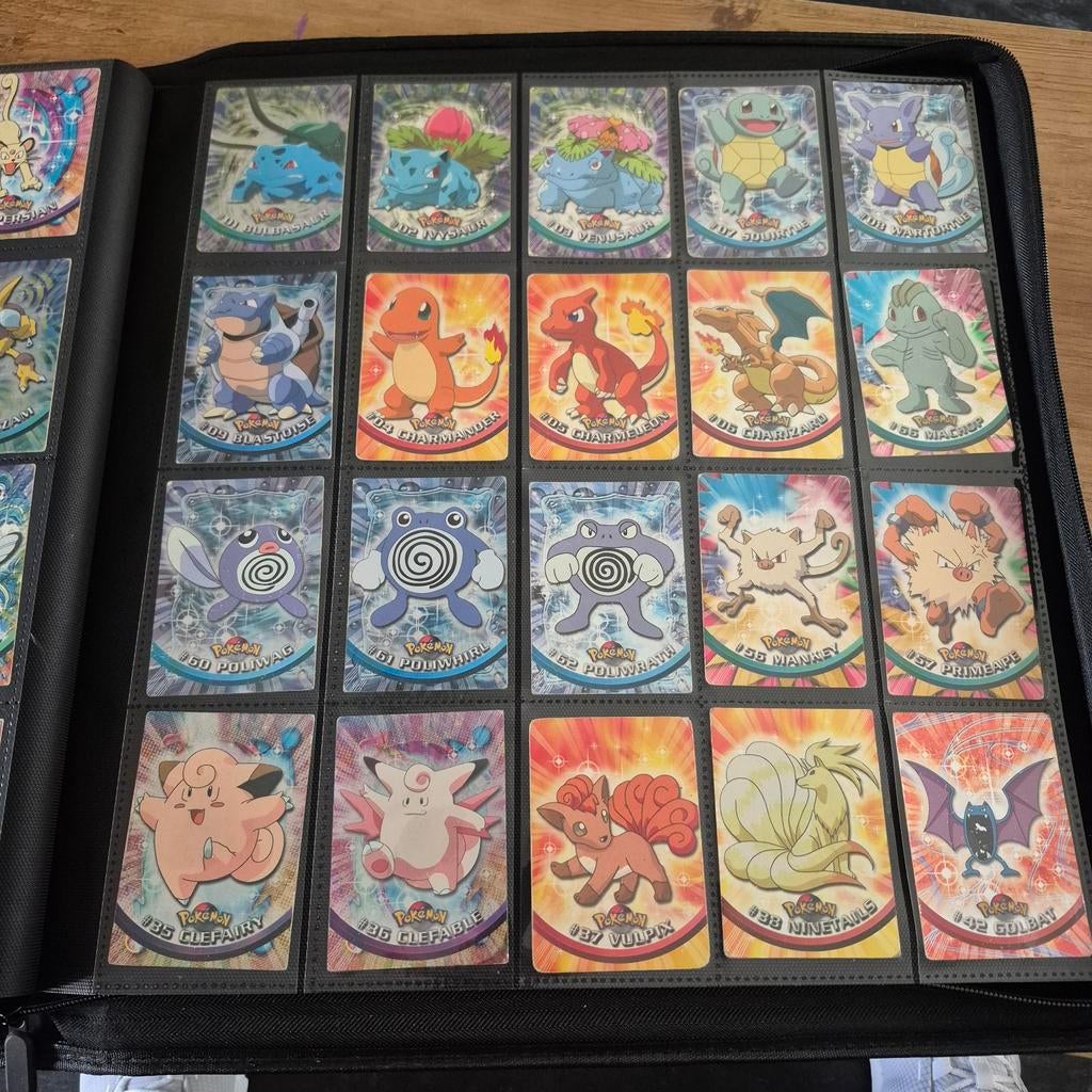 Pokémon Kaarten Topps inc Charizard, Blastoise foil., Ophalen of Verzenden, Gebruikt, Meerdere kaarten, Foil
