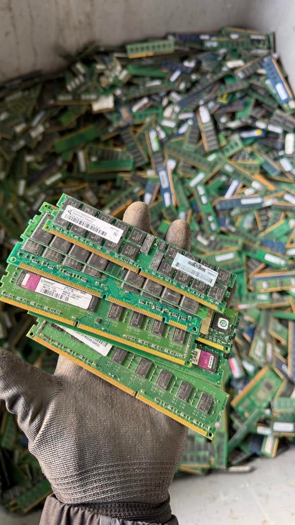 RAM Geheugen Gezocht – Wij Kopen DDR3, DDR4 & DDR5, Computers en Software, Ophalen of Verzenden, Zo goed als nieuw, DDR4, Desktop