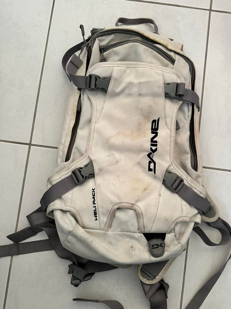 Dakine Heli Pack Rugzak, Overige merken, Gebruikt, 25 tot 40 cm, Ophalen of Verzenden
