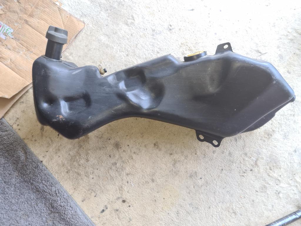Benzine tank Gilera runner darkdream, Verzenden, Gebruikt, Tank, Piaggio