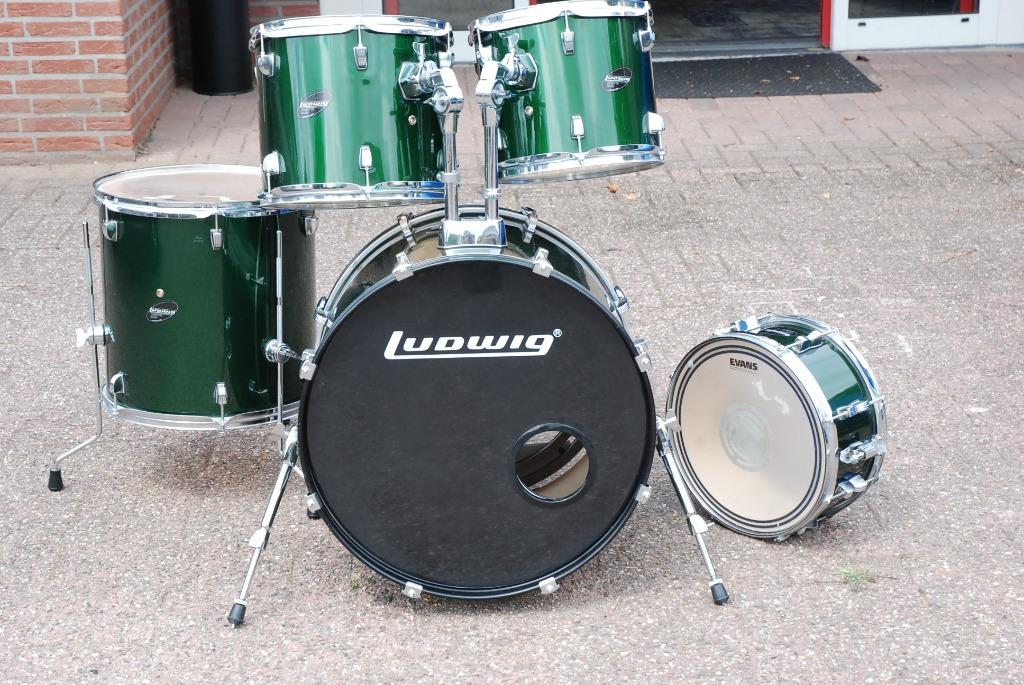 Drumstellen te koop speelklaar in Wehl -DEEL 1-, Gebruikt, Elektronisch, Salesbenelux@pearleurope.com, Pearl Music Europe B.V.
