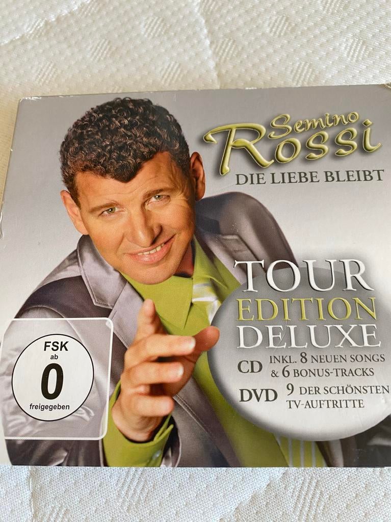 Semino Rossi - Die Liebe Bleibt Tour Edition Deluxe Boxset, Cd's en Dvd's, Cd's | Schlagers, Zo goed als nieuw, Ophalen of Verzenden