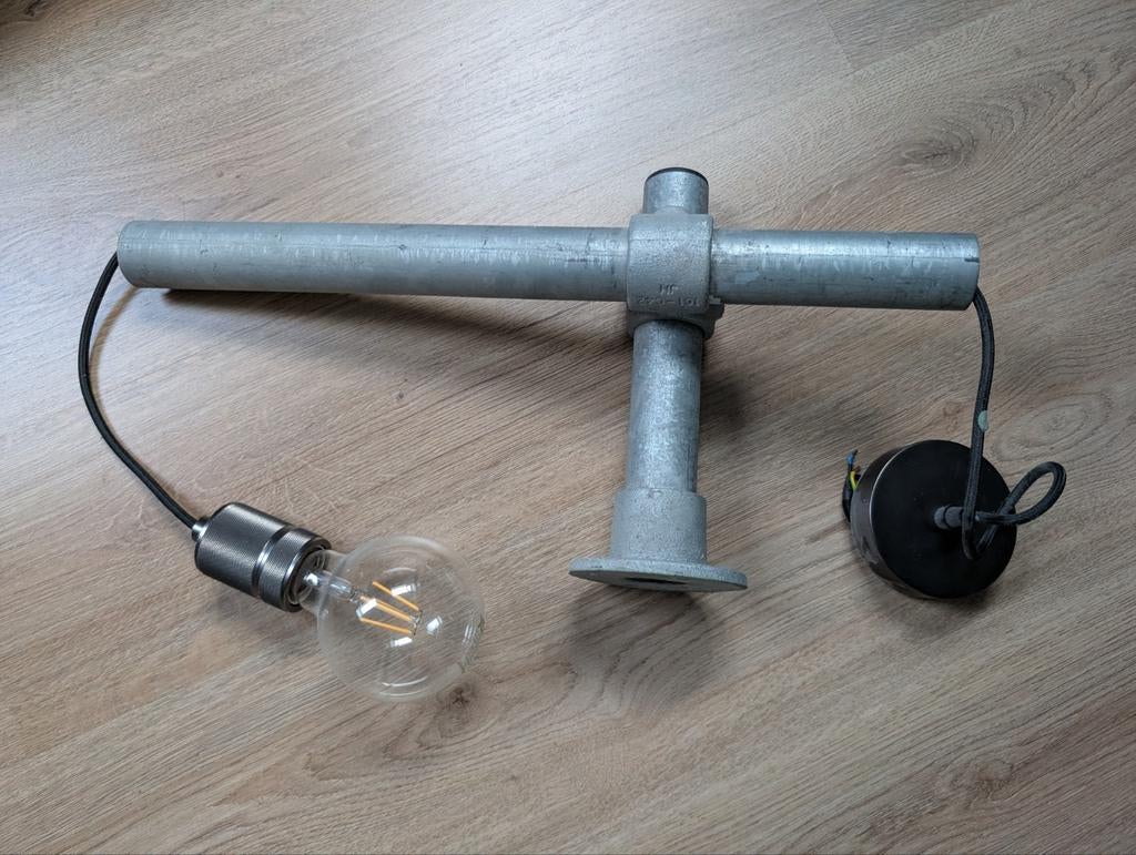 Stoere industriële hanglamp wand, Ophalen of Verzenden, Zo goed als nieuw