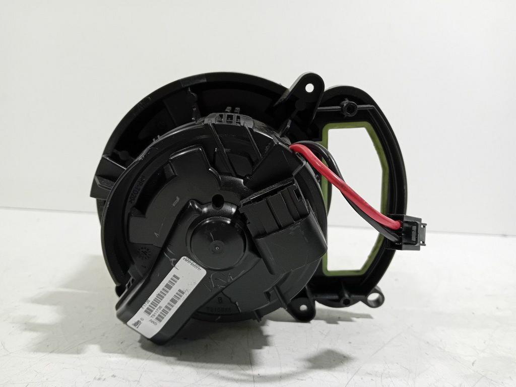 Kachel ventilator motor Renault Kadjar, Onderdelen@venauto.nl, Van der Ven Autorecycling B.V., Gebruikt, Ettenseweg 76, 4706 PB Roosendaal, The Netherlands