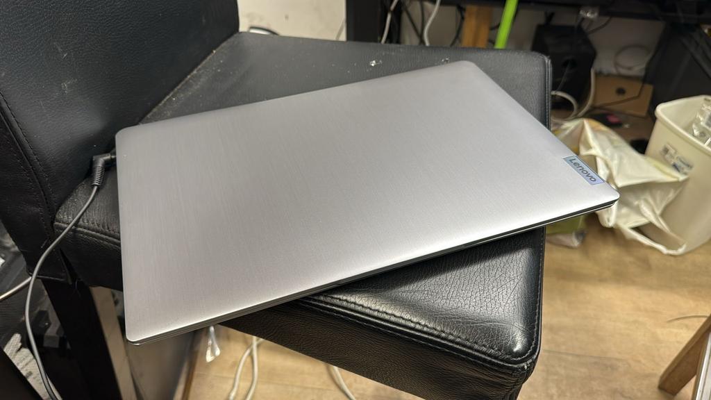 Laptops gezocht, defect geen probleem!, Gebruikt, Ophalen of Verzenden, Onbekend, 15 inch
