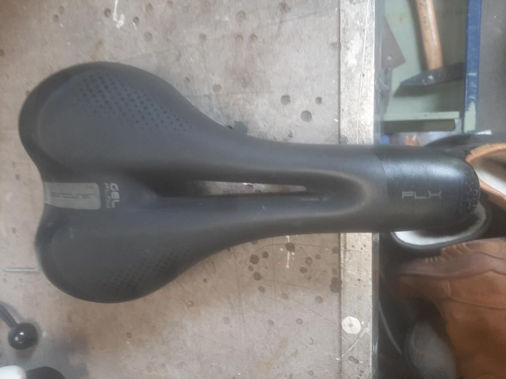 Zadel Sportourer GEL Flow FLX, Ophalen of Verzenden, Gebruikt, Zadel, Sportourer