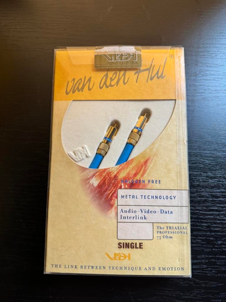 Mooie Van den Hul The Triaxial Professional interlink kabel, Audio, Tv en Foto, Audiokabels en Televisiekabels, Zo goed als nieuw