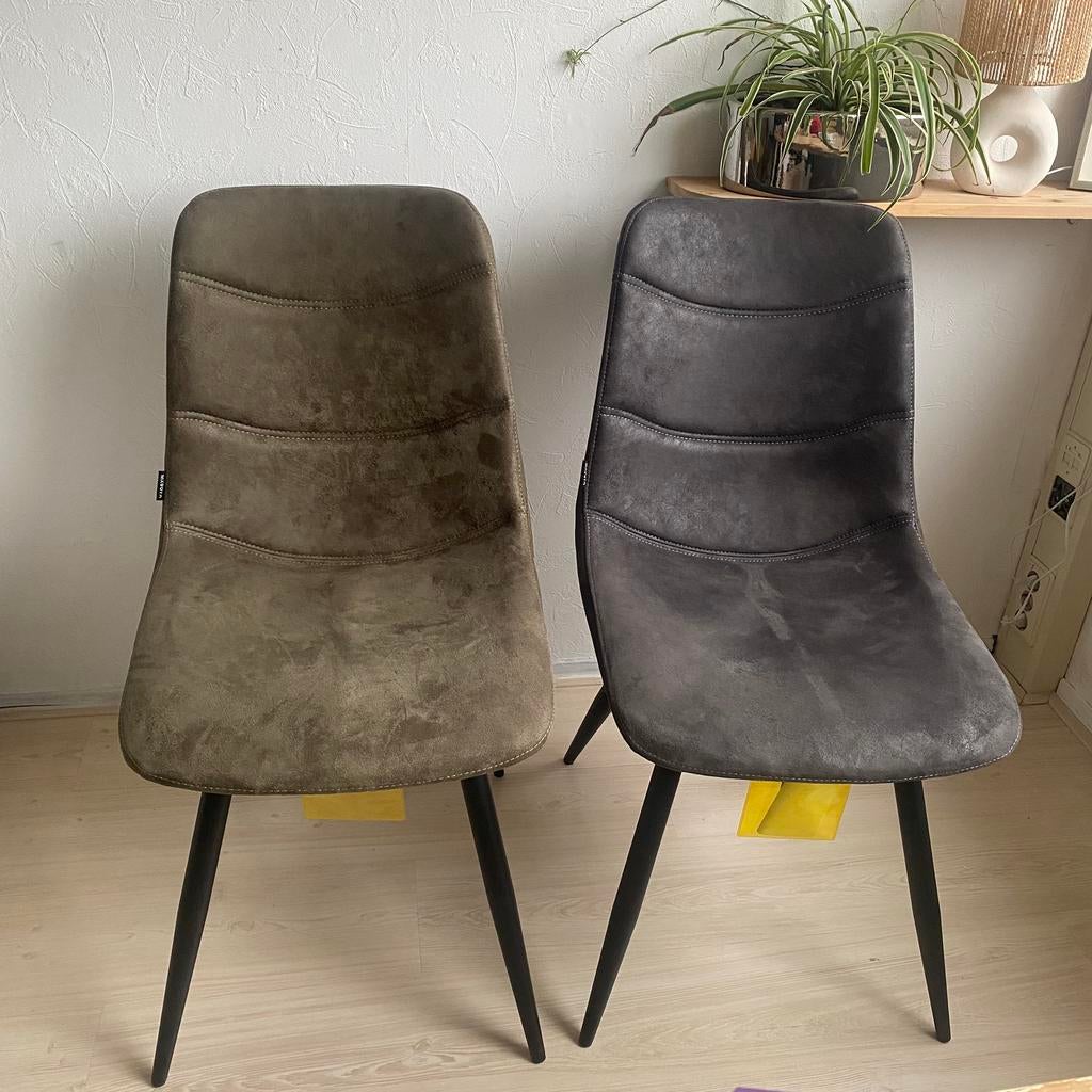 Groen en grijze eettafel stoelen van MX sofa, Overige materialen, Twee, Zo goed als nieuw, Grijs
