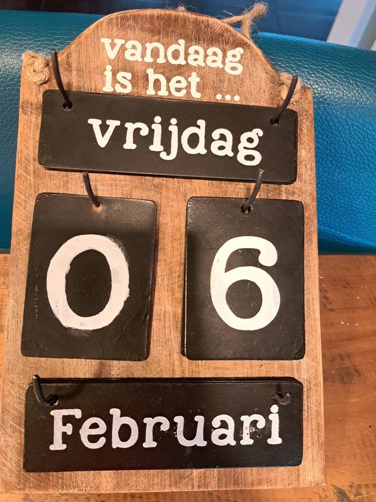 Houten Kalender, Ophalen of Verzenden, Dagkalender, Nieuw