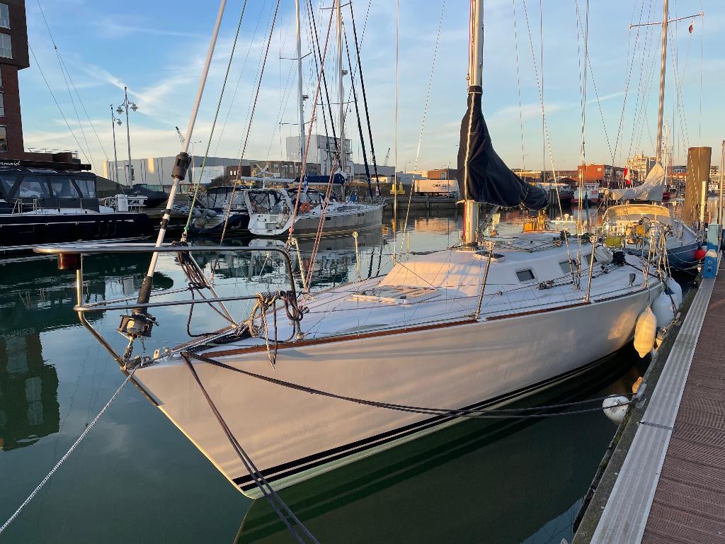 J/35, Ophalen, Gebruikt, Polyester, Diesel