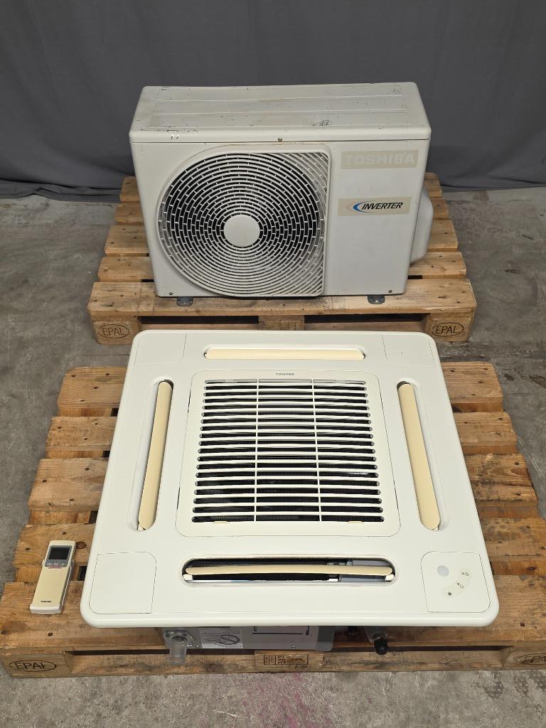 Toshiba plafond cassette airco warmtepomp inverter 5 kW, Koelen en Ontvochtigen, Verzenden, Timer, 3 snelheden of meer