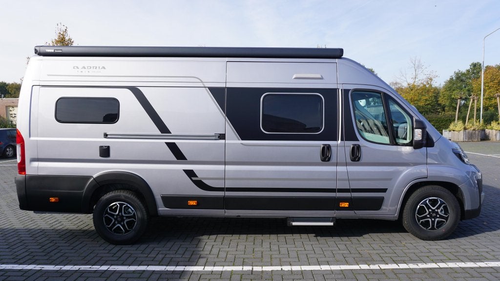 Adria Twin 640 SGX AUTOMAAT, Caravans en Kamperen, Automaat, Luifel, Tot en met 2, ESP-stabiliteitscontrole