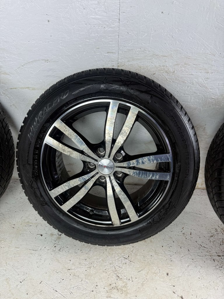 Foto 3 van Volkswagen Passat Tiguan BMW X1 X2 velgen 17" 5x112 winter