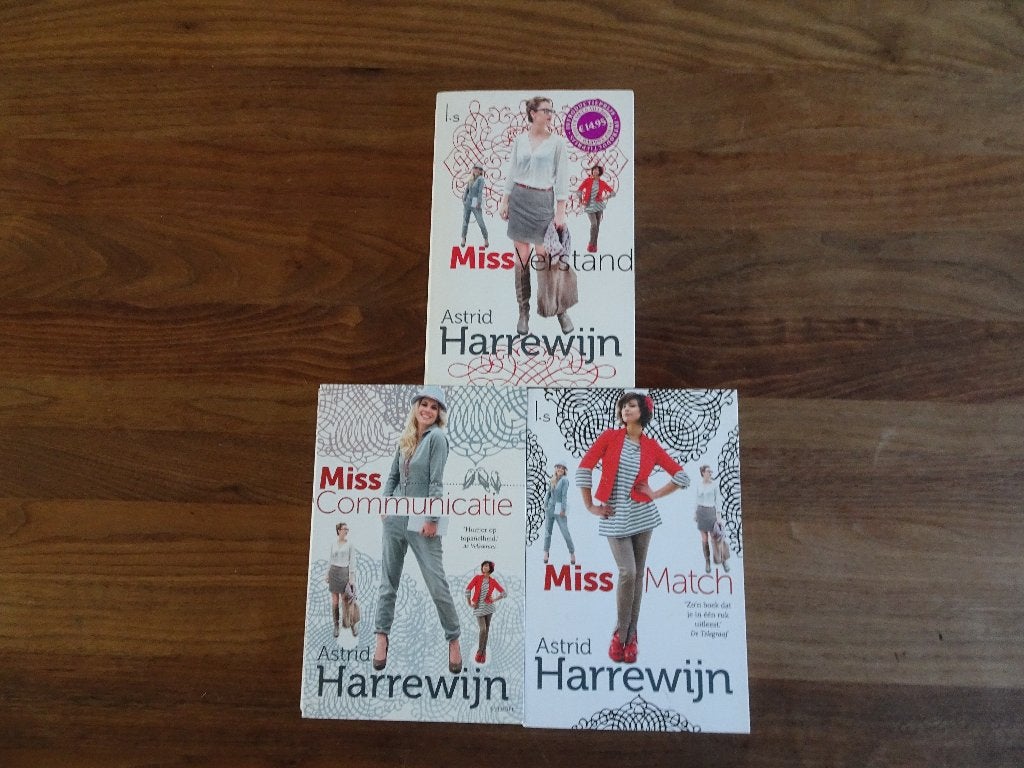 Astrid Harrewijn Miss serie (Match Communicatie Verstand), Verzenden, Zo goed als nieuw