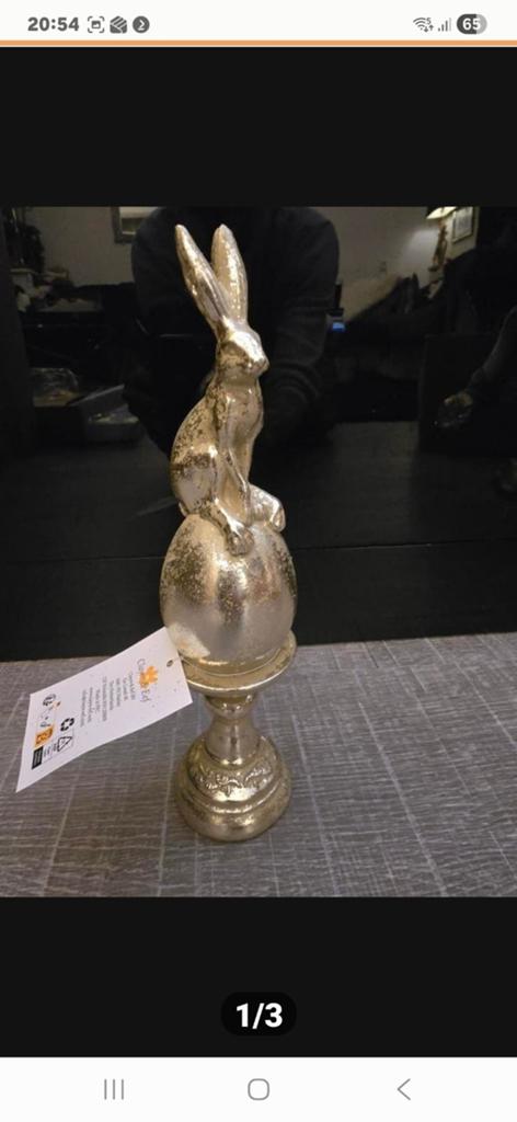 Gouden Paashaas op Ei - Decoratief Beeldje, Huis en Inrichting, Ophalen of Verzenden, Nieuw