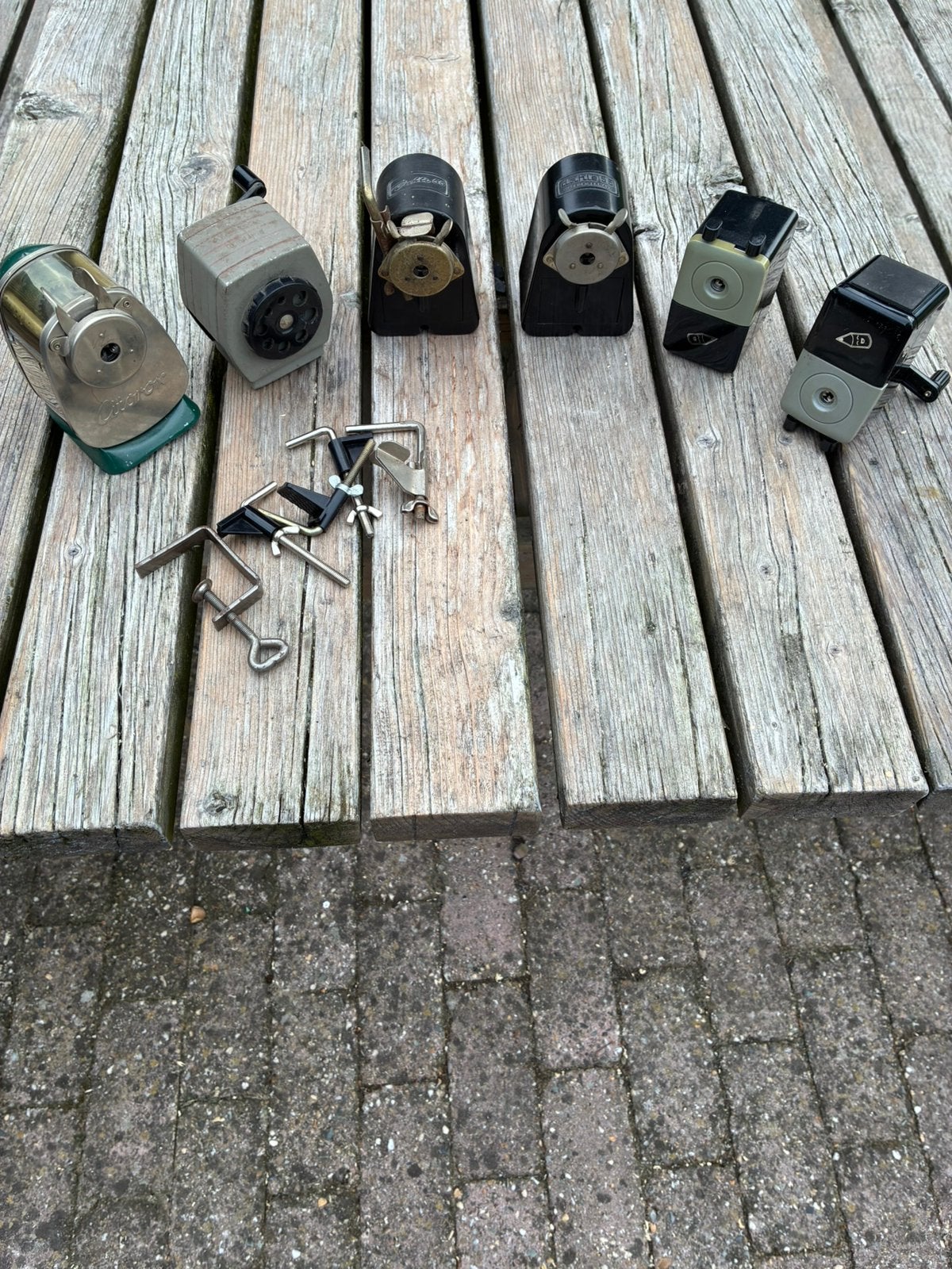 Oude puntenslijpers, Ophalen, Gebruikt