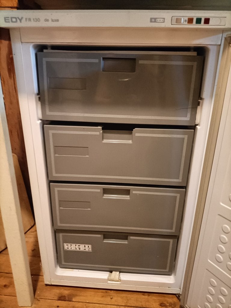 vrieskast, Gebruikt, Minder dan 85 cm, Minder dan 60 cm, Vrijstaand
