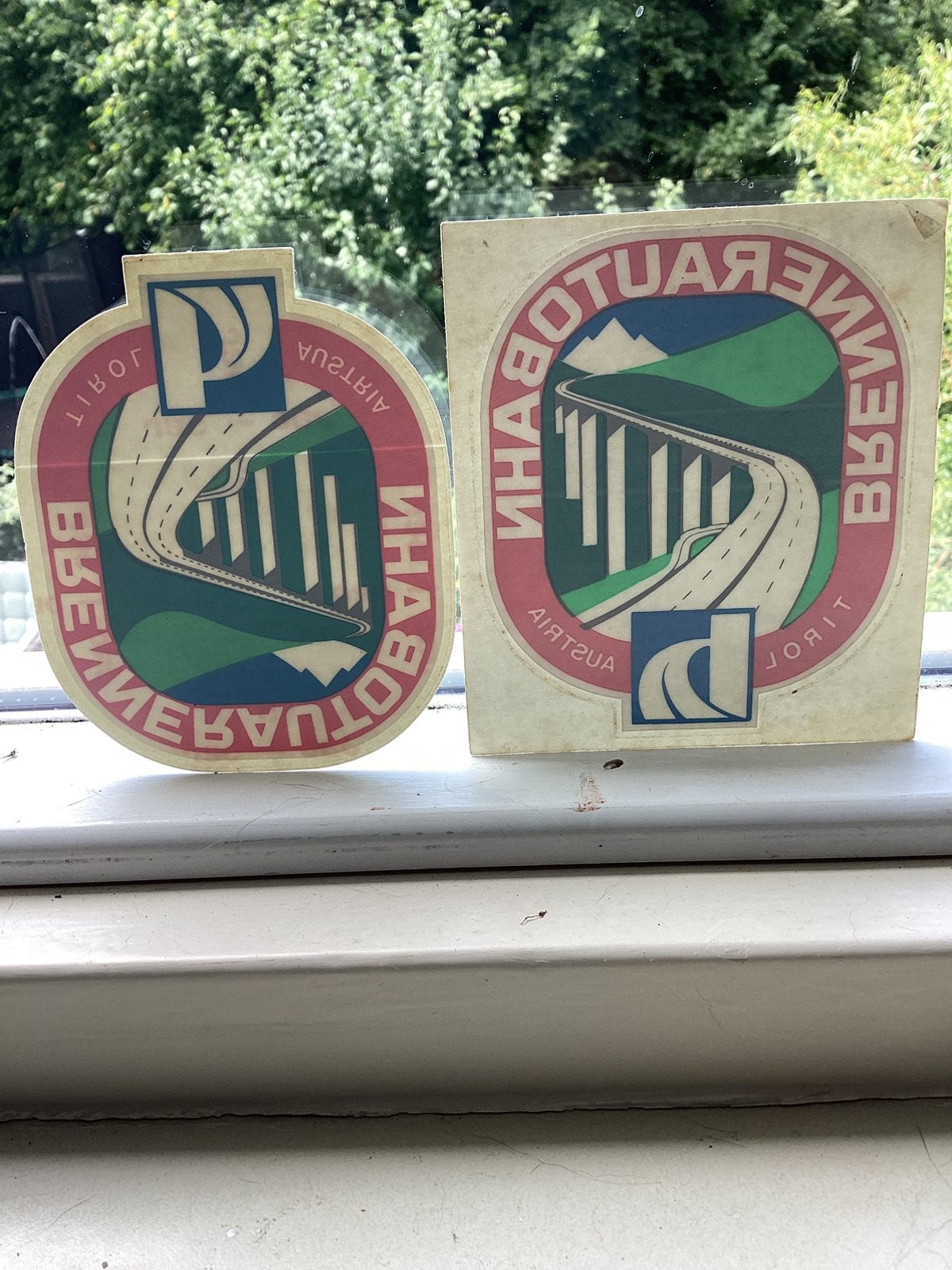 2 raamstickers Brennerautobahn, Verzenden, Zo goed als nieuw