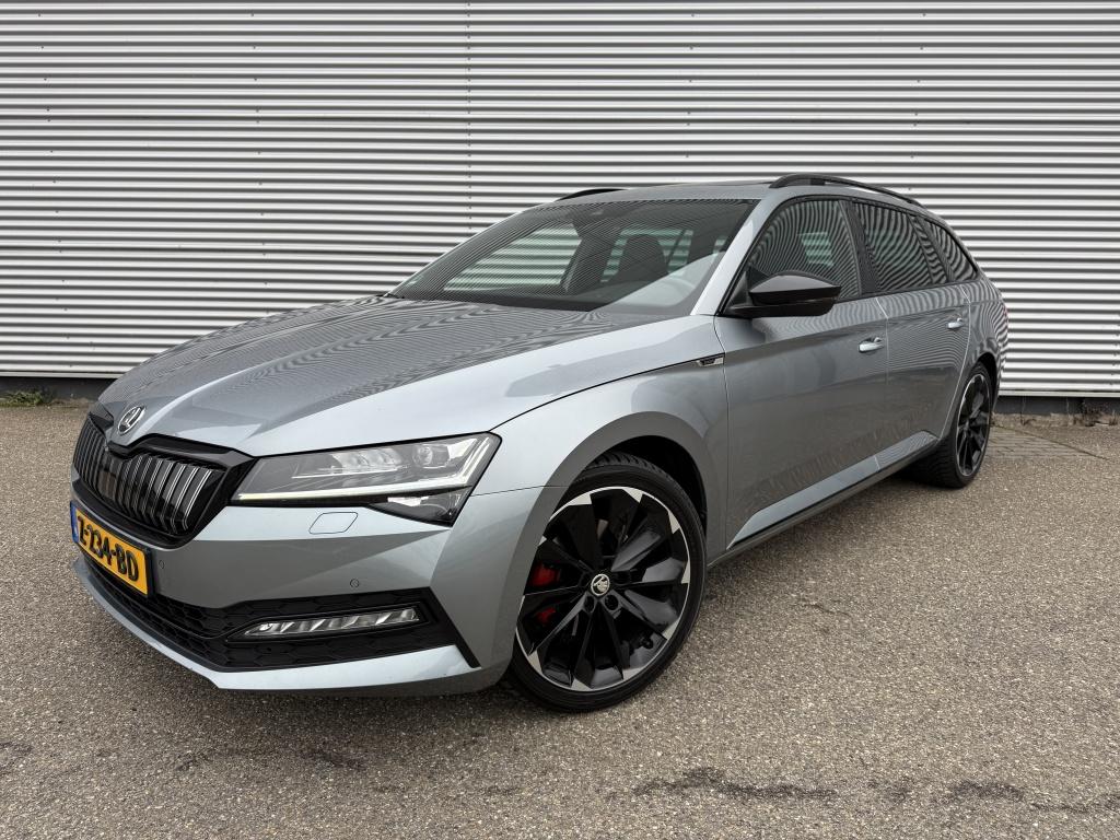 Skoda Superb Combi 1.4 TSI iV Sportline Automaat Pano Canton, Auto's, Skoda, Gebruikt, Euro 6, 4 cilinders, 157 pk