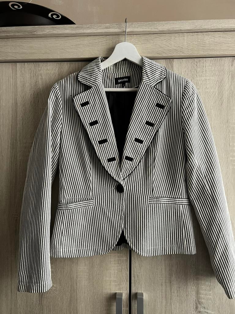 Blazer Grijs wit zwart Promiss (36), Ophalen of Verzenden, Zo goed als nieuw, Jasje, Maat 36 (S)