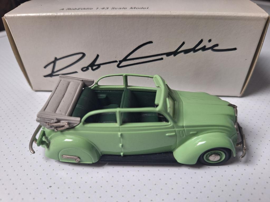 VOLVO CARIOCA CABRIO ROBEDDIE 1/43, Hobby en Vrije tijd, Modelauto's | 1:43, Ophalen of Verzenden, Nieuw, Auto, Overige merken